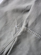 Load image into Gallery viewer, 1970s Faded Green Euro Chore Jacket - M
