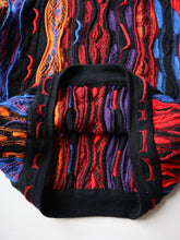 Load image into Gallery viewer, 1990&#39;s Aklanda Merino Wool 3D Knit Sweater - M
