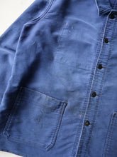 Load image into Gallery viewer, 1960s French Moleskin Chore Jacket - M/L
