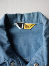 Load image into Gallery viewer, 1970s Selvedge Lightweight Denim Work Jacket - M
