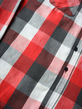 Load image into Gallery viewer, 1970s Five Brother Plaid Flannel - 4XL

