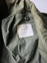 Load image into Gallery viewer, 1970s U.S Army M-65 Field Jacket - S
