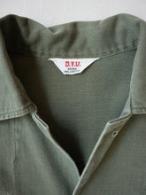 Load image into Gallery viewer, 1960s U.S Army OG-107 Short Sleeve Fatigue Shirt - XS
