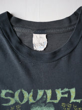 Load image into Gallery viewer, 1990s Distressed Soulfly Band T-Shirt - L
