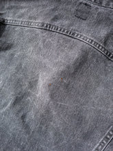 Load image into Gallery viewer, 1980s Made in USA Lee Denim Jacket - M/L

