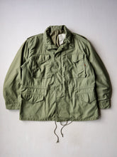 Load image into Gallery viewer, 1970s Alpha Industries M-65 Field Jacket - L
