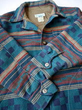 Load image into Gallery viewer, 1980s Gander Mountain Blanket Jacket - L
