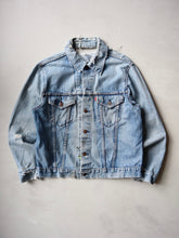 Load image into Gallery viewer, 1970&#39;s Thrashed Made in USA Levi&#39;s Denim Jacket - M
