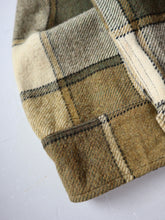 Load image into Gallery viewer, 1970s Plaid CPO Shirt - L
