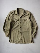 Load image into Gallery viewer, 1940&#39;s U.S Army Wool Officer Shirt - M
