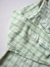 Load image into Gallery viewer, 1970s Distressed Western Pearl Snap Shirt - XS/S
