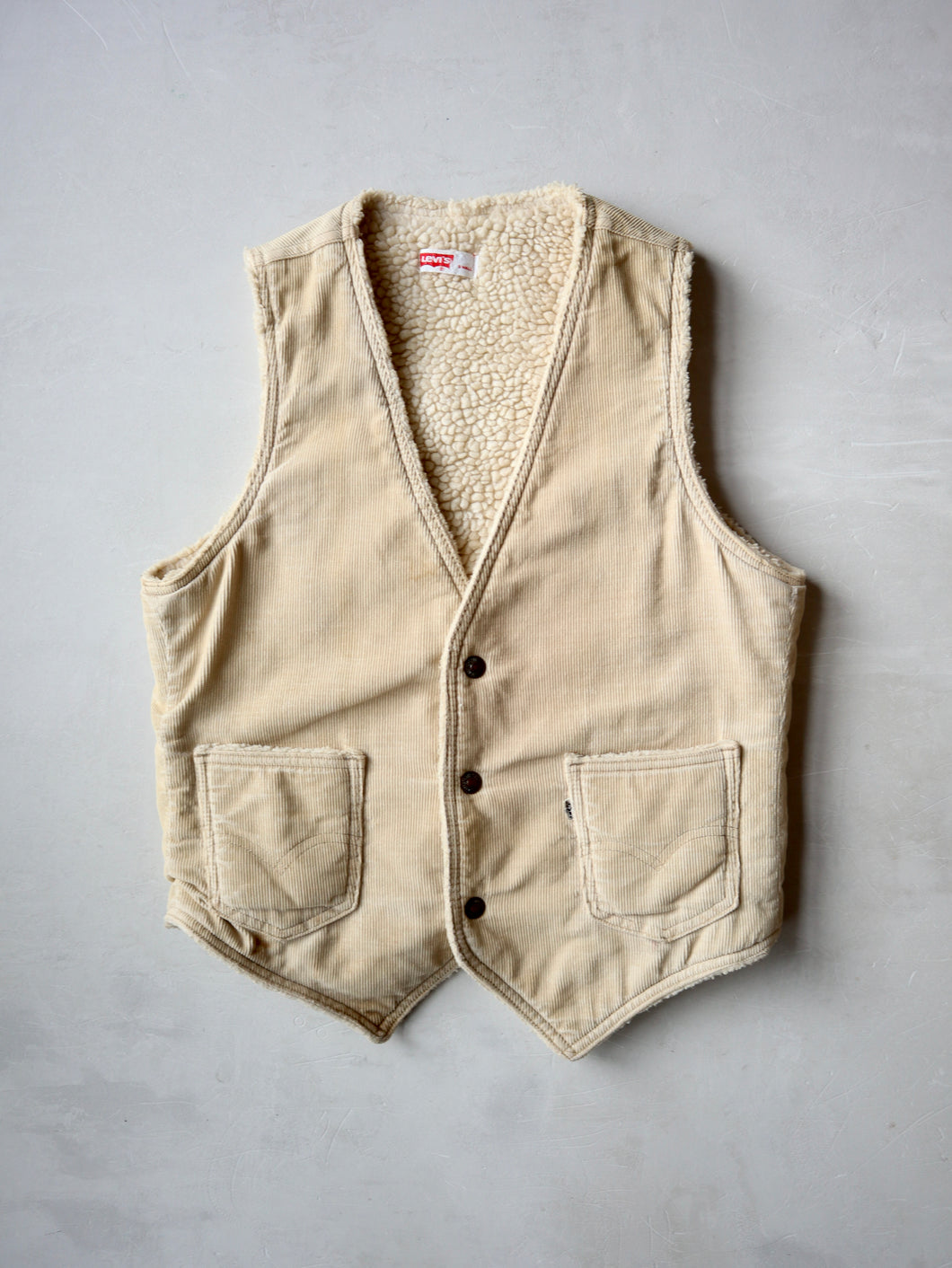 1970s Distressed Levi's Sherpa Lined Corduroy Vest - XS