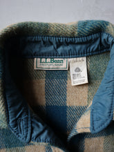 Load image into Gallery viewer, 1980&#39;s L.L Bean Women&#39;s Wool Plaid Shirt - S
