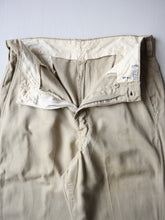 Load image into Gallery viewer, 1950s Distressed U.S Army Chino Pants - 30"
