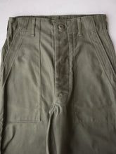 Load image into Gallery viewer, 1970&#39;s U.S Army OG-107 Fatigue Pants - 25&quot;
