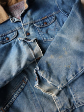Load image into Gallery viewer, 1970s Wrangler Blanket Lined Denim Jacket - M/L
