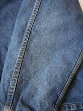 Load image into Gallery viewer, 1970/80s Roebucks Blanket Lined Denim Jacket - XL
