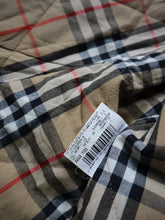 Load image into Gallery viewer, Burberrys&#39; Lightweight Windbreaker Jacket - M
