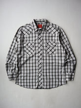 Load image into Gallery viewer, 1980s Rustler Western Pearl Snap Shirt - L
