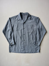 Load image into Gallery viewer, 1960s Loop Collar Shirt with Asymmetric Pockets - M
