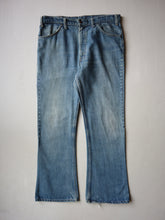 Load image into Gallery viewer, 1970s Levi's 646 Orange Tab Flares - 34"
