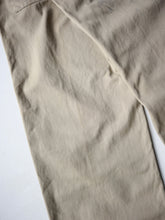 Load image into Gallery viewer, 1960s Euro Workwear Pants - 32"
