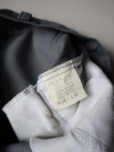 Load image into Gallery viewer, 1970s Levi's 517 Bootcut Pants - 33"
