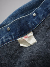 Load image into Gallery viewer, 1970s Levi's Blanket Lined Denim Jacket - S
