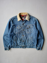 Load image into Gallery viewer, 1990s Lee Plaid Lined Denim Jacket - M
