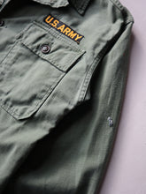 Load image into Gallery viewer, 1950/60s U.S Army OG-107 1st Pattern Fatigue Shirt - S

