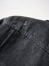 Load image into Gallery viewer, 1980s Distressed Levi's Sherpa Lined Denim Jacket - M
