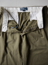 Load image into Gallery viewer, 1990s Polo Ralph Lauren Pleated Chinos - 34"
