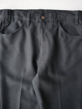Load image into Gallery viewer, Levi&#39;s 517 Bootcut Pants - 33&quot;
