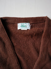 Load image into Gallery viewer, 1970s IZOD Lacoste Cardigan - M

