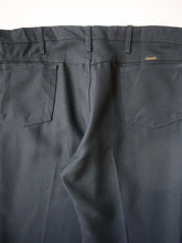 Load image into Gallery viewer, Wrangler Wrancher Pants - 38"
