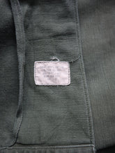 Load image into Gallery viewer, 1960s U.S Army OG-107 Fatigue Shirt - M
