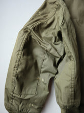 Load image into Gallery viewer, 1970s U.S Army Cold Weather CVC Tanker Jacket - L
