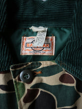 Load image into Gallery viewer, 1970s Saftbak Duck Camo Hunting Jacket - M
