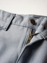 Load image into Gallery viewer, 1970s Levi's 517 Bootcut Pants - 33"
