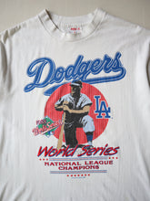 Load image into Gallery viewer, 1990s L.A Dodgers 1988 World Series T-Shirt - S
