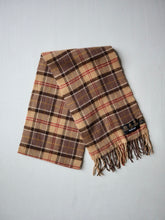 Load image into Gallery viewer, Barbour Plaid Lambswool Scarf
