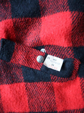 Load image into Gallery viewer, 1970s Cal Craft Buffalo Plaid Sherpa Lined Vest - XL
