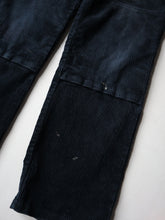 Load image into Gallery viewer, 1980s German Corduroy Workwear Pants - 34"
