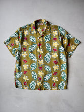 Load image into Gallery viewer, Scoop Boys Hawaiian Loop Collar Shirt - L
