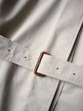 Load image into Gallery viewer, 1980s Made in England Burberrys' Trench Coat - M
