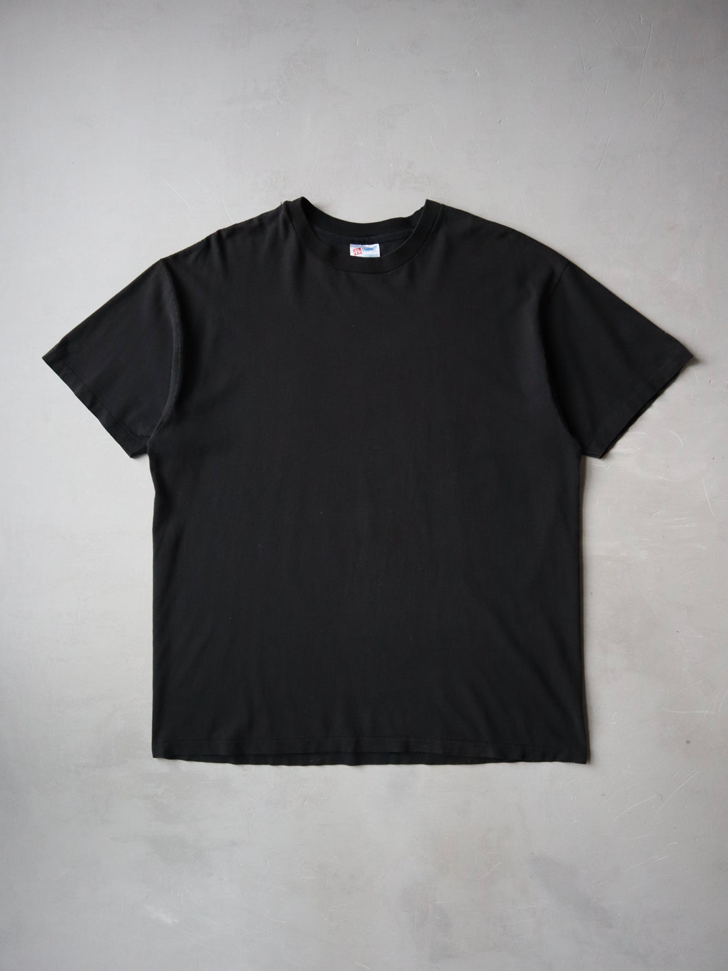 1990s Hanes Blank Tee - M
