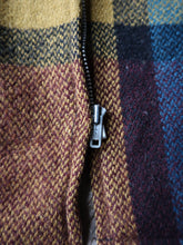 Load image into Gallery viewer, 1960s North Trail Sportswear Wool Jacket - M
