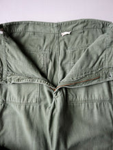 Load image into Gallery viewer, 1960s U.S Army OG-107 Fatigue Pants - 32"
