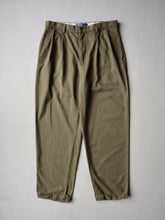 Load image into Gallery viewer, 1990s Polo Ralph Lauren Pleated Chinos - 34"
