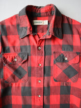 Load image into Gallery viewer, 1990s Made in USA St. Johns Bay Flannel Shirt - S
